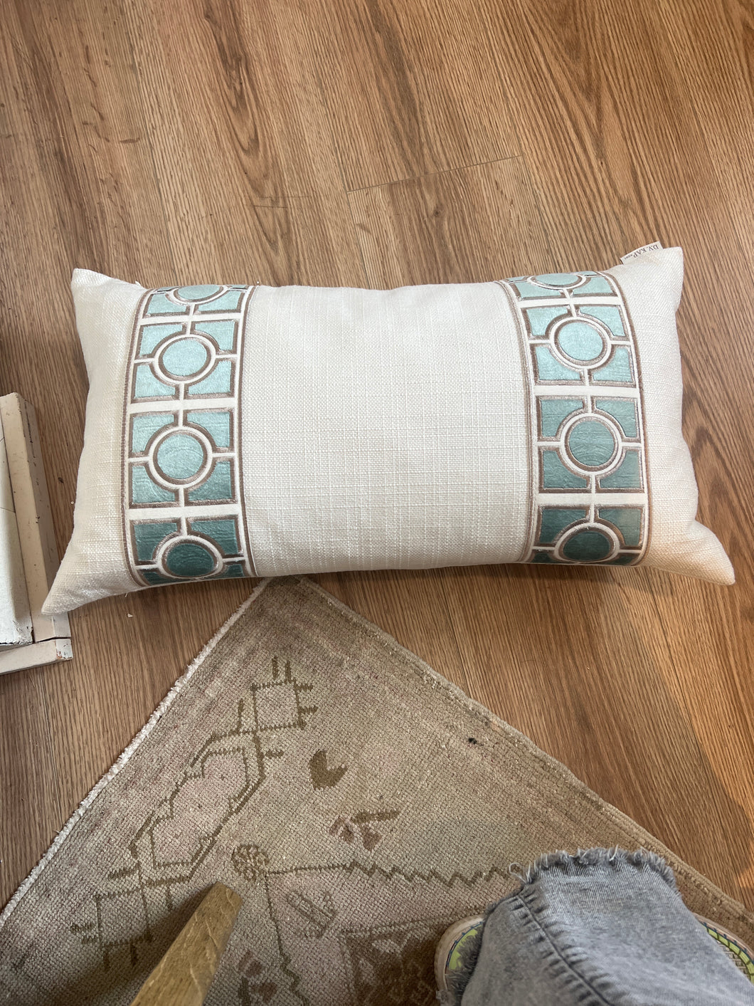 Vendome- Seaglass Pillow