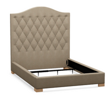 Load image into Gallery viewer, *Twilight Queen Bed 4-170710
