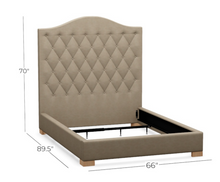 Load image into Gallery viewer, *Twilight Queen Bed 4-170710

