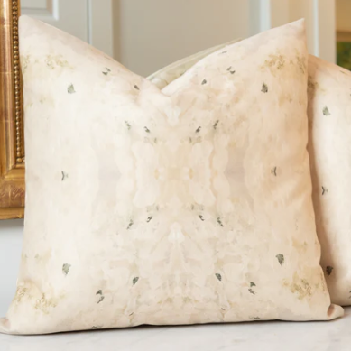 Centerpiece Luxury Pillow 22x22