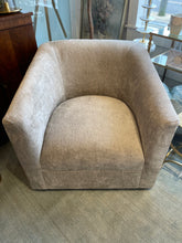 Load image into Gallery viewer, CC2857 Swivel Chair - Hesse Granite
