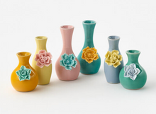 Load image into Gallery viewer, Mini Flower Bud Vase
