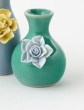 Load image into Gallery viewer, Mini Flower Bud Vase
