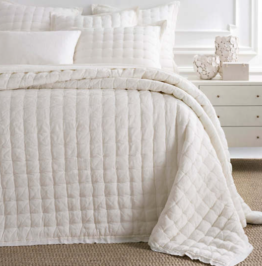 Lush Linen Ivory Puff- King