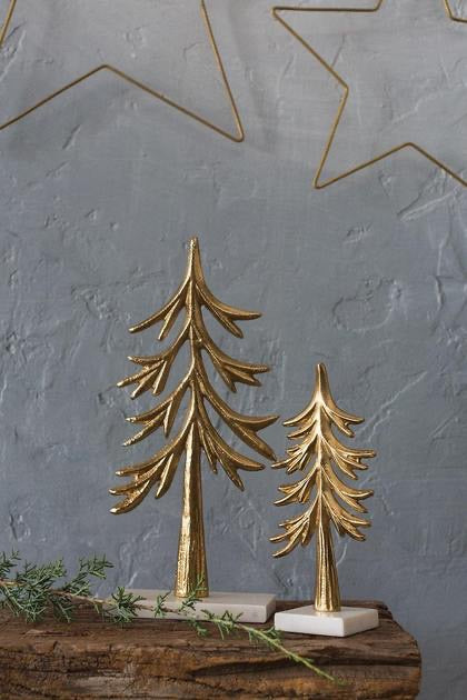 Crisp Tree 4.5 x 2.75 x 9.25