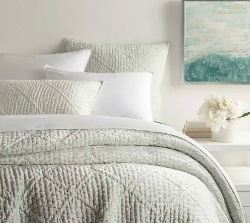 Parisienne Velvet Quilted Euro-Glacier